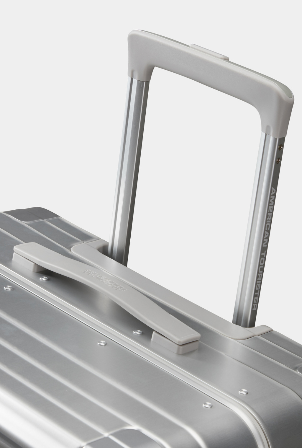 American Tourister Maleta Soundbox Alu - Cabina 55/23cm